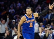米兰体育官网-帕金斯评现役NBA前五控卫：库里第三、榜首无悬念