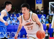 米兰体育登录-球队实力逐渐显现，瞄准季后赛目标